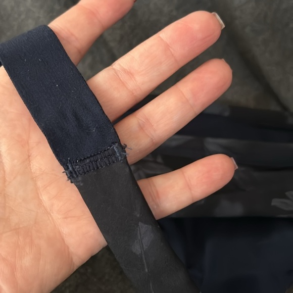 Spanx sports bra - Picture 4 of 4